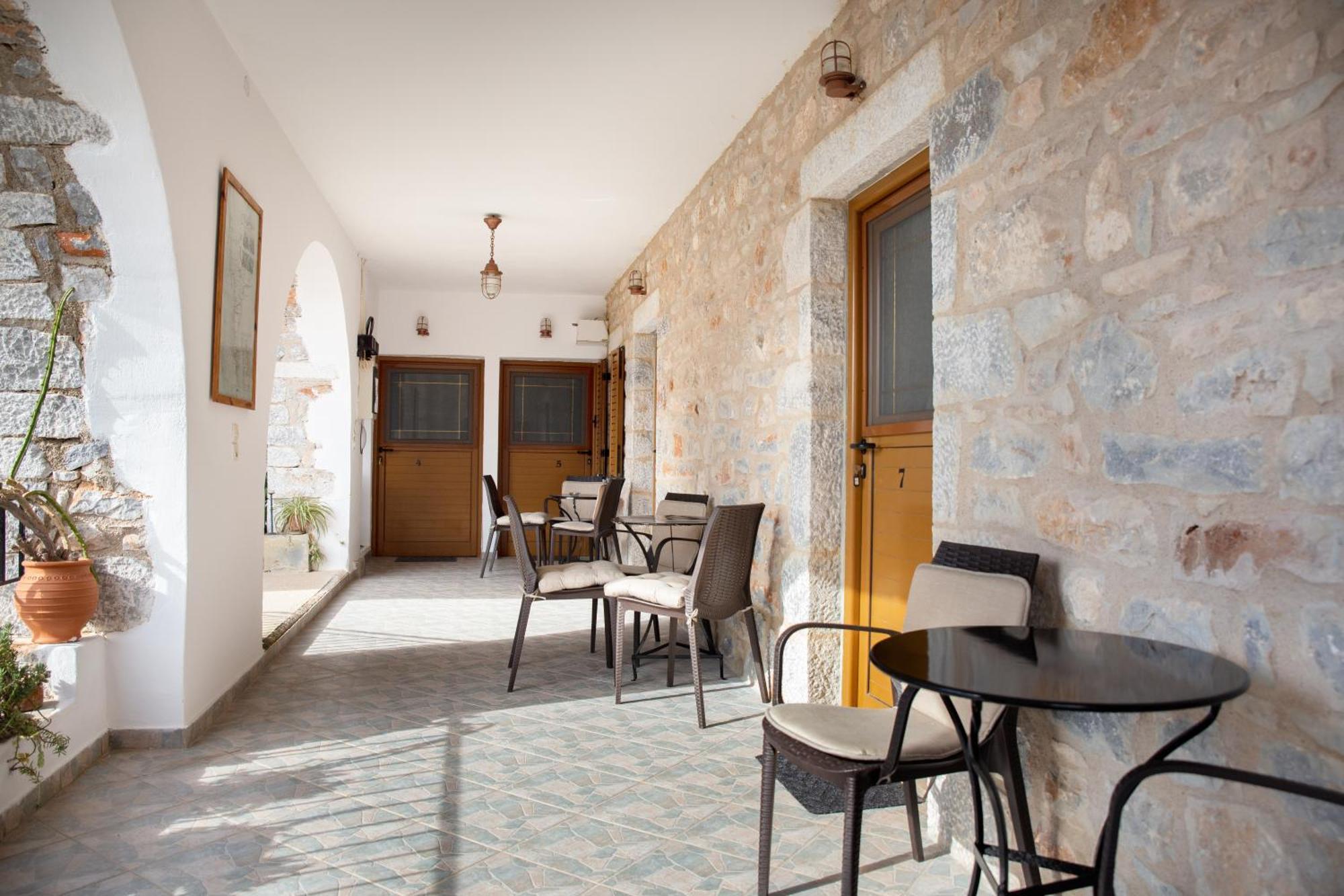 Traditional House Alepis In Areopolis מראה חיצוני תמונה